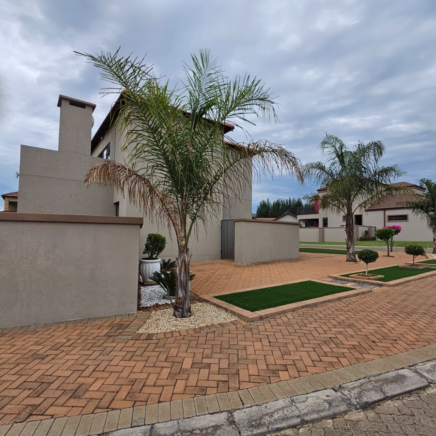 3 Bedroom Property for Sale in Lilyvale Free State